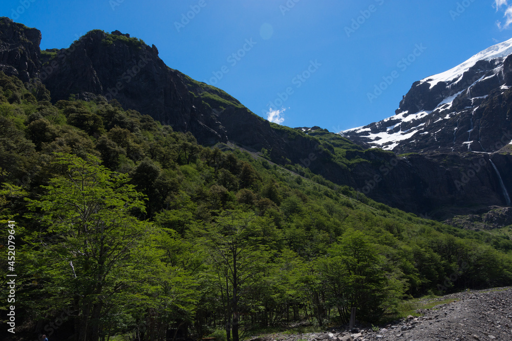 Fototapeta premium Patagonia Lakes and mounts