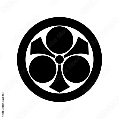 星紋・丸に剣三つ星（まるにけんみつぼし）