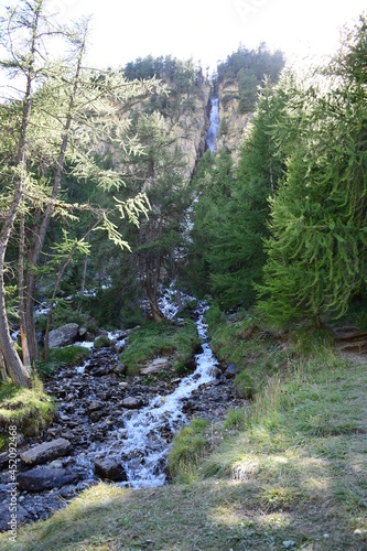 Cascade  Montagne  nature