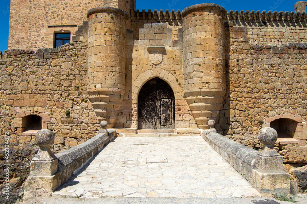 Entrada del Castillo de Pedraza