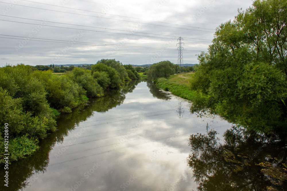 Obraz premium the river bank reflections