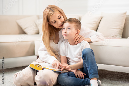 Time of mother and son for the benefit of the child's development.