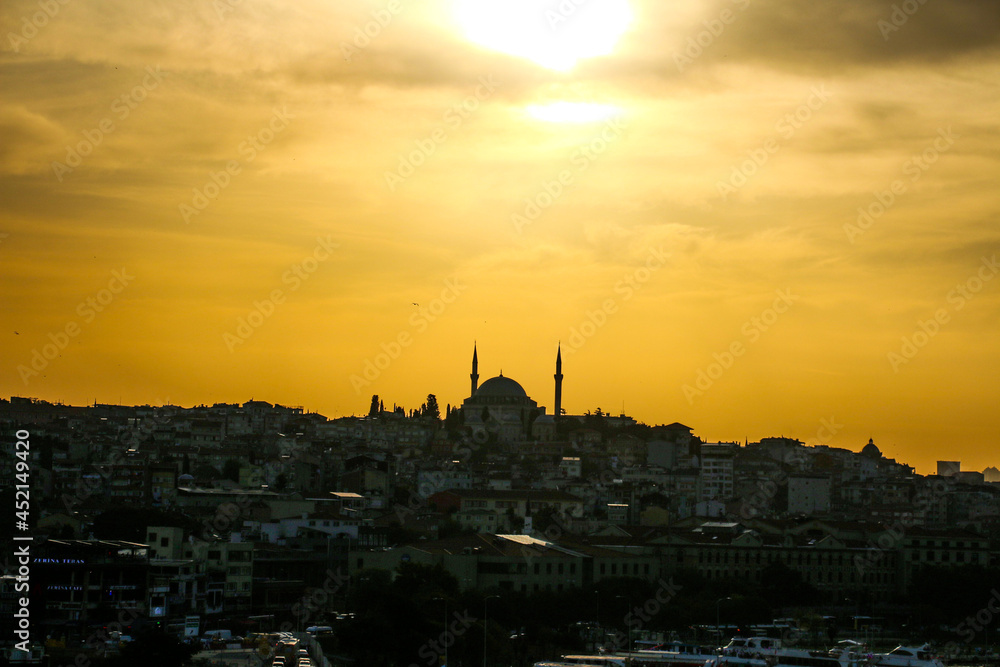 selective focus, 26.06.2021 ISTANBUL, Turkey: Eminonu Golden Horn metro, silhouettes of istanbul mosques from the metro station bridge
selective focus, 26.06.2021 ISTANBUL, Turkey: Eminonu Golden Horn metro, silhouettes of istanbul mosques from the metro station bridge
