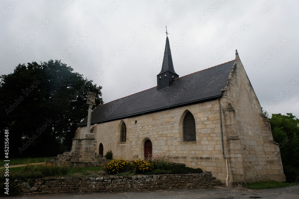 Église et calvaire de Notre-dame du Rohic Vannes dans le Morbihan Église et calvaire de Notre-dame du Rohic Vannes dans le Morbihan