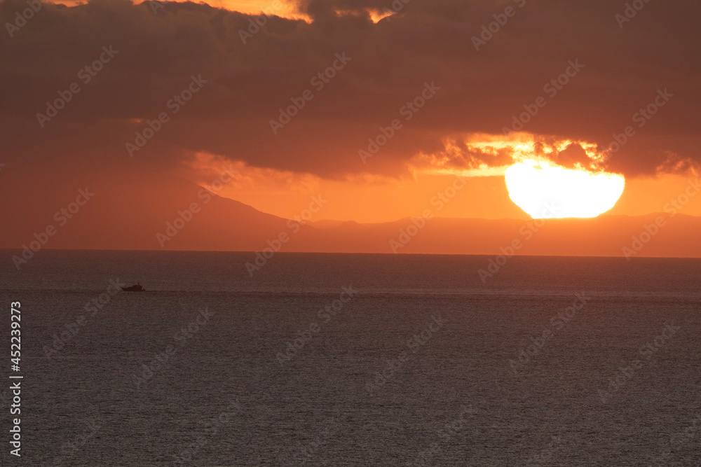 Obraz premium sunset on the beach