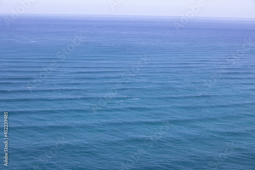 blue sea water © Simon