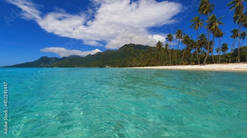 plage de Moorea en Polynésie française