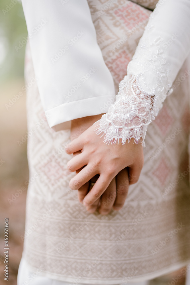 bride hand with the white henna bride hand with the white henna