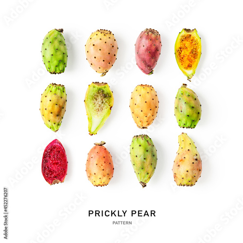 Foto Prickly pear cactus fruits set and creative pattern