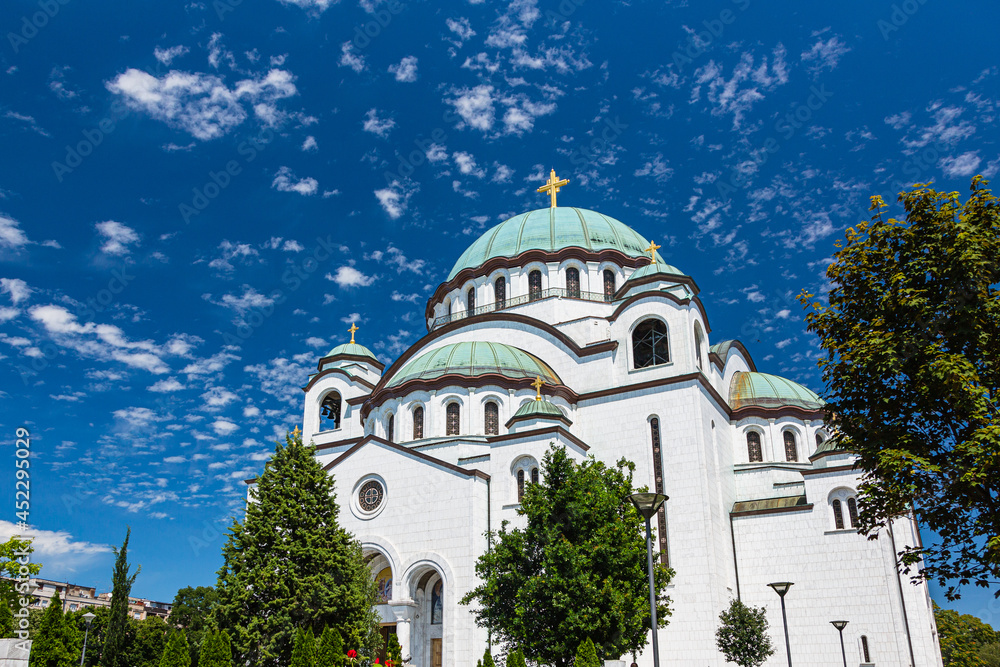 セルビア　ベオグラードの聖サワ大聖堂