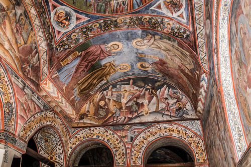 The painting of the Polovragi Monastery 14 photo