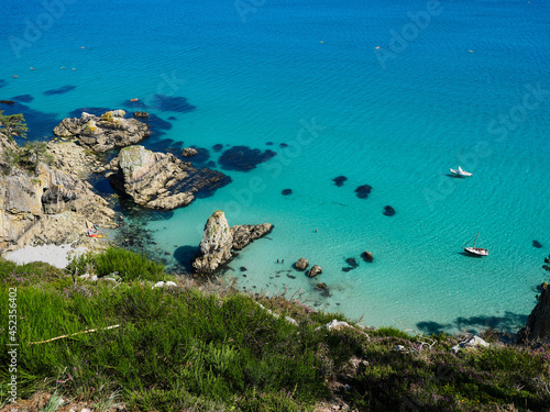 sea and rocks