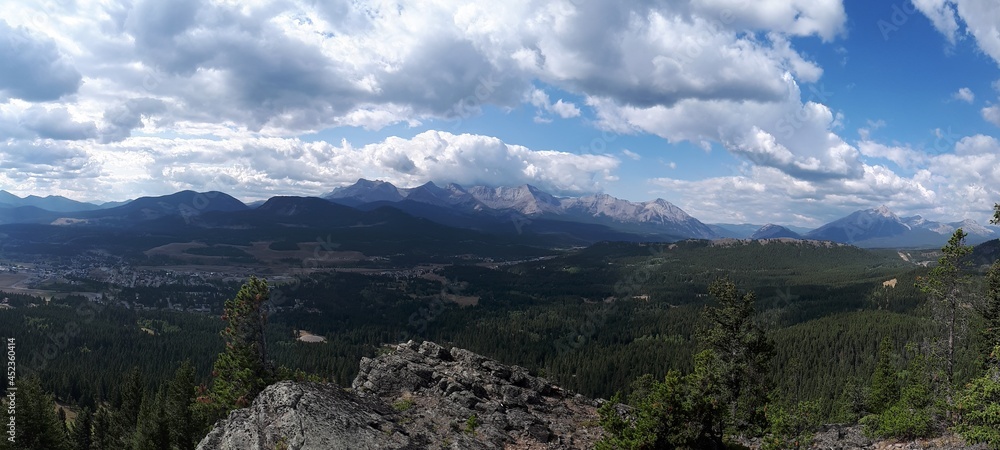 Panoramic view of Crowsnest Pass, Alberta and Rocky Mountains on a cloudy afternoon hike