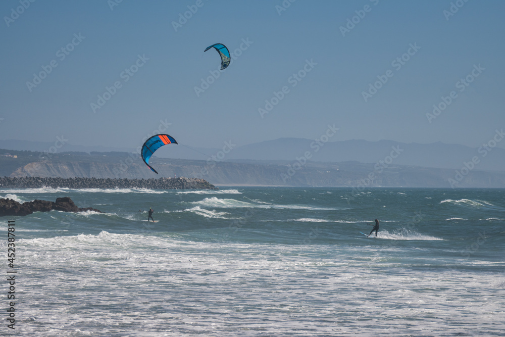 kite surf in the ocean