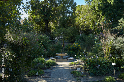 Padova botanic garden with fountain