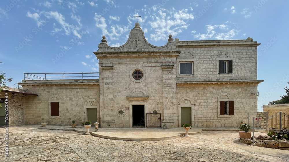 Muhraka monastery of the Carmelite on the Carmel mount .