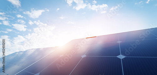 Foto Solar photovoltaic panels array system