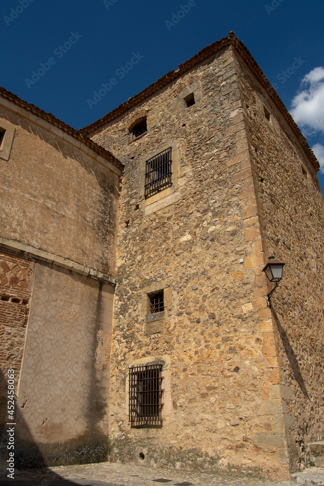 Muros de la cárcel de Pedraza