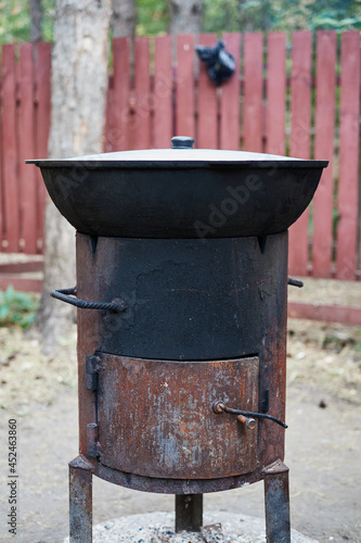 stove for a cast-iron cauldron for pilaf in nature
