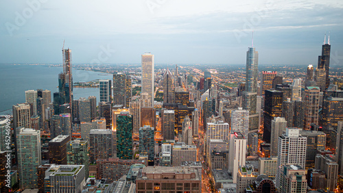The skyscrapers of Chicago - aerial view in the evening - CHICAGO, ILLINOIS - JUNE 12, 2019 © 4kclips