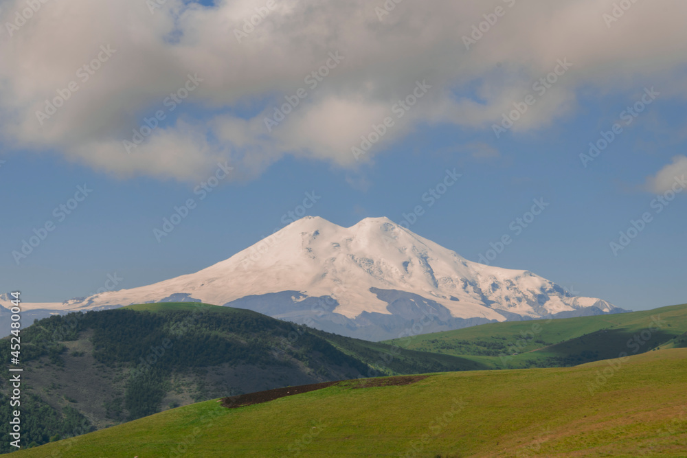 Fototapeta premium Эльбрус.