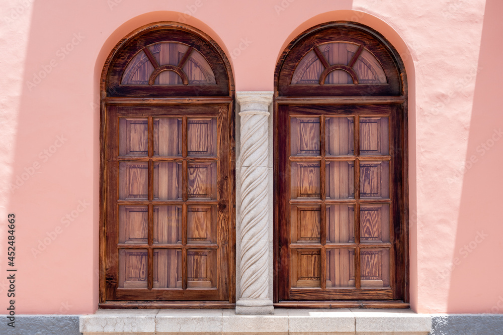 The massive ancient wooden door. The massive ancient wooden door.
