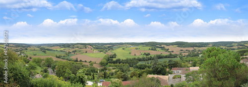 Paysage de campagne, panorama, Lauzerte, cité médiévale, vue de haut