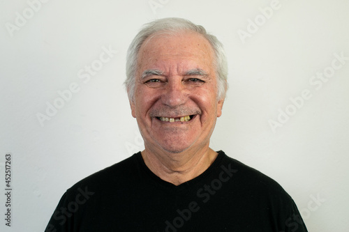 old man male senior smile happy face retired toothless dental care loosing teeth