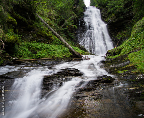Fototapeta Naklejka Na Ścianę i Meble -  Wasserfall in Osttirol
