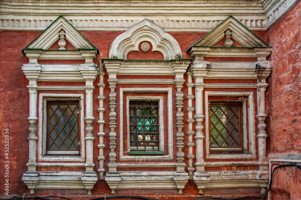 In the manor house of Averky Kirillov, the European Baroque style was fragmentally superimposed on the Russian patterned style during the reconstruction of the early 18th century.  