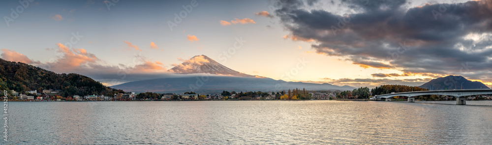 Mount Fuji sunset panorama at lake Kawaguchiko