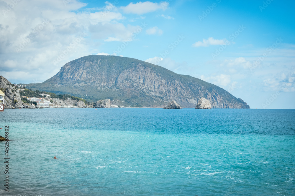 Naklejka premium Crimea peninsula mountain bear sea coast blue water