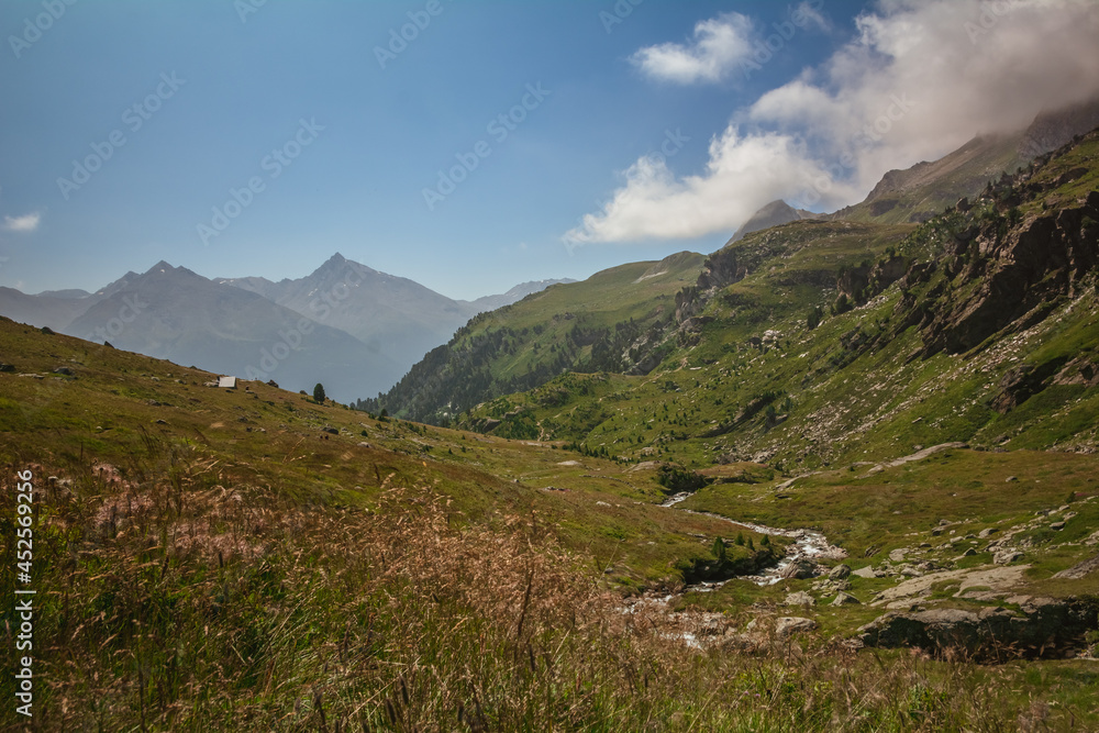 Fototapeta premium Refuge du fond d'Aussois, haute Maurienne
