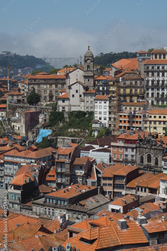 Obraz premium View on the roofs of Porto from the top of the cathedral