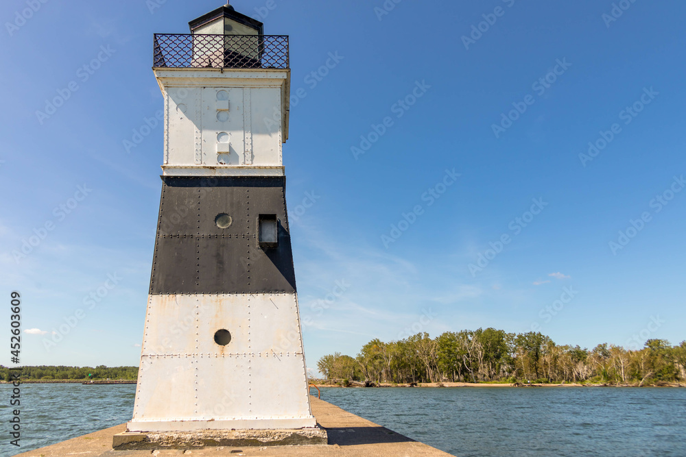 Presque Isle North Pierhead Lighthouse on waterfront