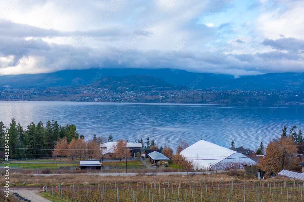 カナダ、ブリティッシュコロンビア州、ケロウナの観光名所を旅行する風景 Scenes from a trip to the sights of Kelowna, British Columbia, Canada 