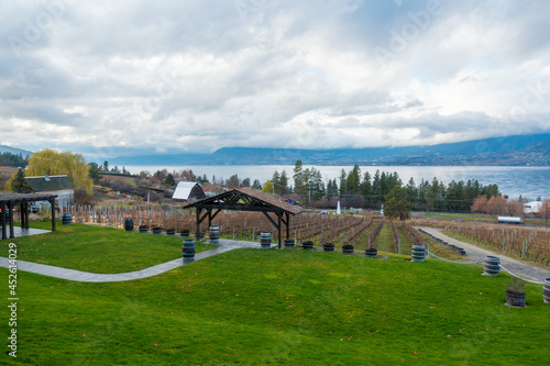 カナダ、ブリティッシュコロンビア州、ケロウナの観光名所を旅行する風景 Scenes from a trip to the sights of Kelowna, British Columbia, Canada 
