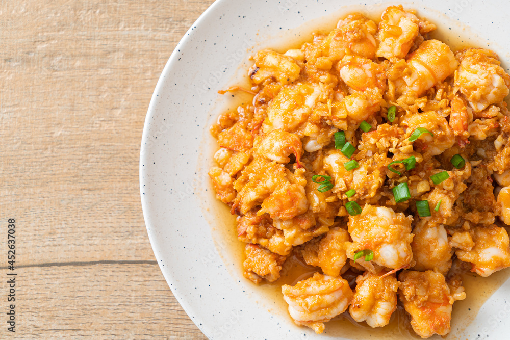 stir-fried shrimps with garlic and shrimps paste stir-fried shrimps with garlic and shrimps paste