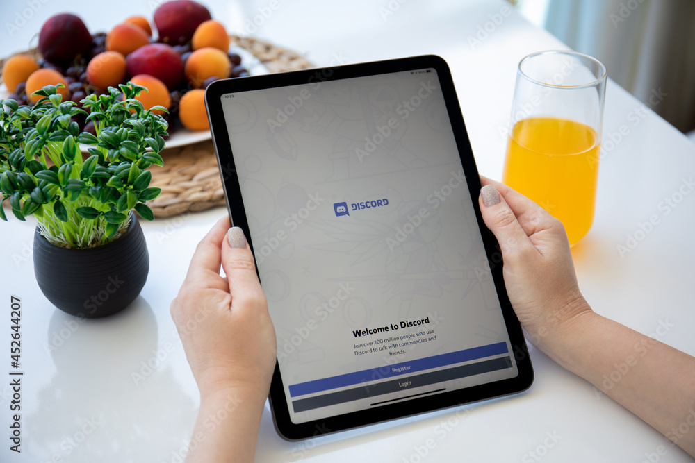 Woman Hands Hold Apple Ipad Air Space Gray Discord Application Stock 写真 Adobe Stock