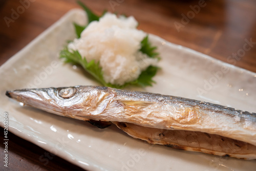 Obraz na płótnie 日本の食卓,焼き魚,カマス,干物,家庭料理,和食 w salonie