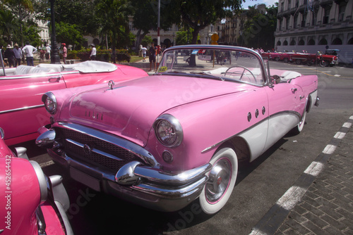 Canvas Print Classic cars in Havana, Cuba