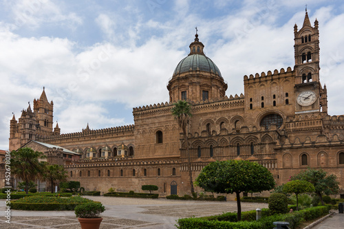 Italy. Sicily, Palermo. The cathedral. Views of Sicily.