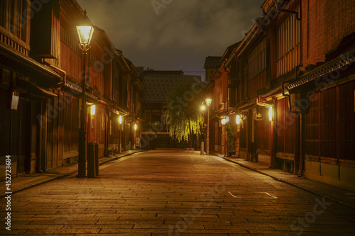 street in the old town © 真也 岡田