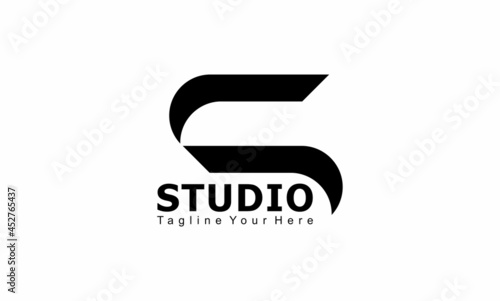 letter s concept design studio logo