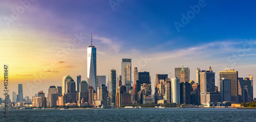 Manhattan cityscape in New York © Sergii Figurnyi