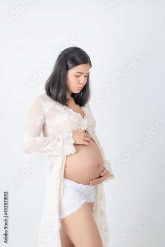 Portrait pregnant woman.
