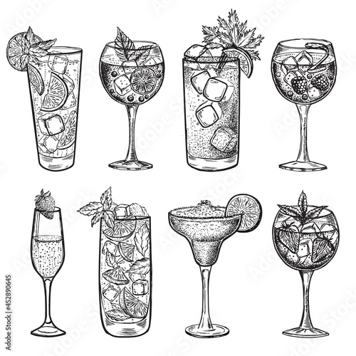 Alcoholic cocktails. Нand drawn illustrations.	