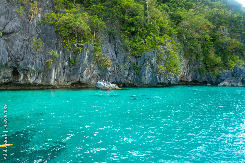 フィリピンのパラワン州エルニドを観光している風景Scenery of sightseeing in El Nido, Palawan, Philippines. フィリピンのパラワン州エルニドを観光している風景Scenery of sightseeing in El Nido, Palawan, Philippines.