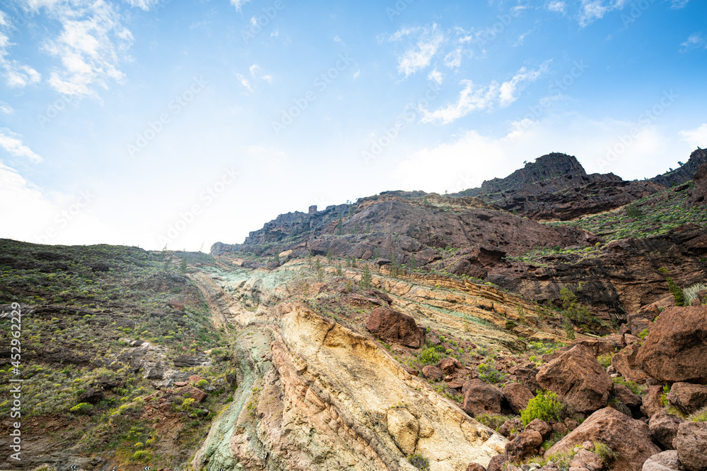Bunte Felslandschaft auf Gran Canaria Los Azulejos