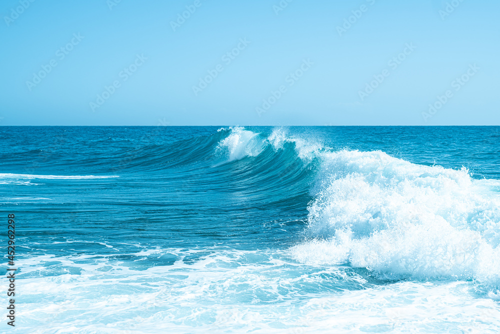 Fototapeta premium Wellen an Atlantikküste